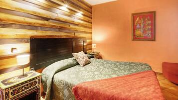 1 slaapkamer, een strijkplank/strijkijzer, gratis wifi, beddengoed