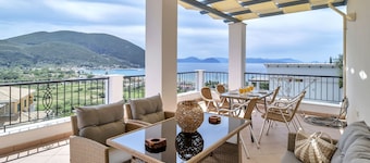 Apartamento 'Panorama 2' con vistas al mar, Wi-Fi y aire acondicionado