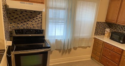 3brm apt or rent per room