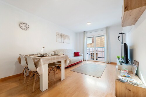 Apartment 'Canana De Vega' with Balcony, Wi-Fi and Air Conditioning