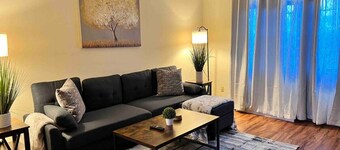 Beautiful 2BR Apartment. Black-out Curtains