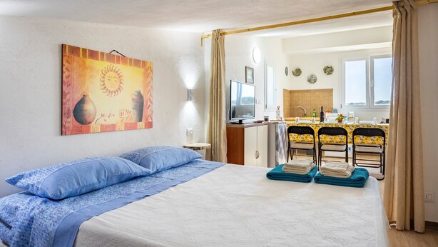 Unclassified image, 1 of 19, button - Vacation Home "La Mansarda Sul Verde" with 2 Private Terraces & Wi-Fi (Sciacca AG)