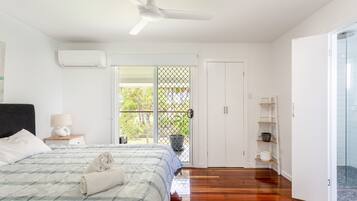 4 chambres, bureau, fer et planche Ă repasser, Wi-Fi gratuit