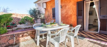 Holiday Home 'Irene' with Mountain View, Private Terrace and Air Conditioning