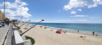 Apartment 'Perla Marina Savona' with Sea View, Wi-Fi and Air Conditioning