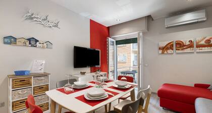 'Perla Marina Savona' Apartment with Sea View, Wi-Fi, and Air Conditioning