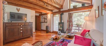 Romito Lodge Apartment Mountain Retreat, Cesana Torinese, Italy