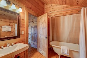 Shower, hair dryer, towels, soap - Up Here In the Mountains - Luxury Cabin in Newland with Views, Hot Tub, & Pool Table! (Newland)