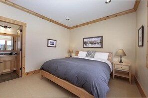5 bedrooms, internet, bed sheets