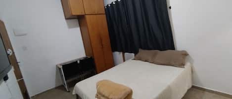 1 bedroom, WiFi, bed sheets