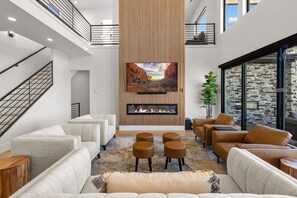 Interior - Scenic Sunvilla Monthly Home| Private Pool, Hot Tub, Basketball Court (Hurricane)