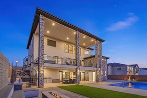 Exterior - Scenic Sunvilla Monthly Home| Private Pool, Hot Tub, Basketball Court (Hurricane)