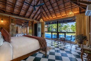 5 bedrooms, desk, iron/ironing board, free WiFi - Amã Stays & Trails Lily Pad , Kumarakom (Kottayam)