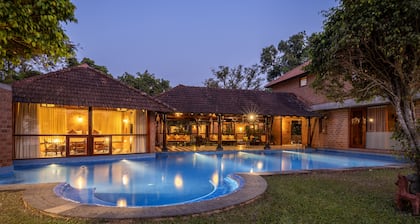 Amã Stays & Trails Lily Pad , Kumarakom