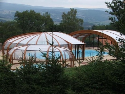 Chalet Zinnia with Mountain Views, Shared Pool, and Wi-Fi