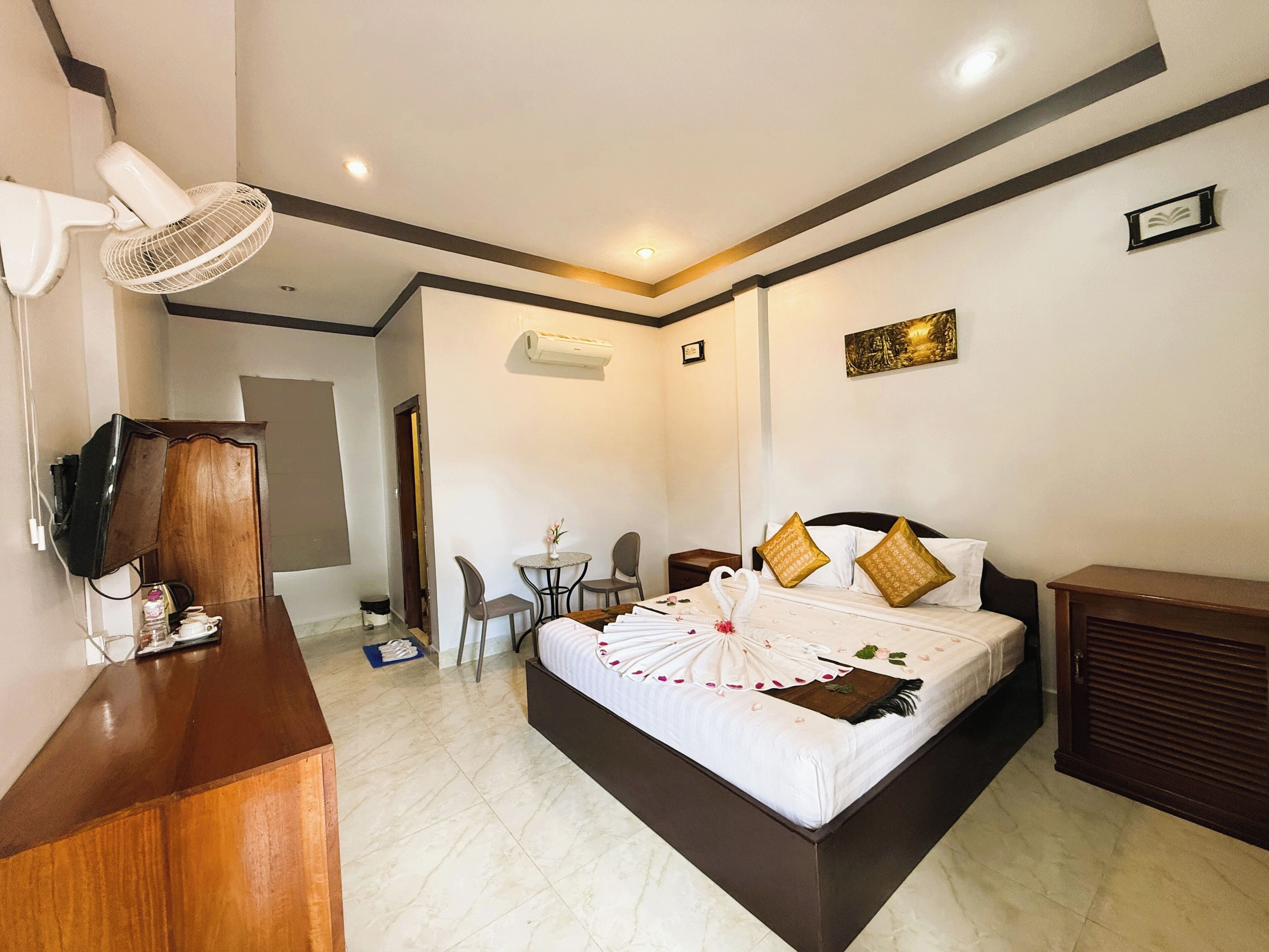 Foto - Golden Bakong Boutique