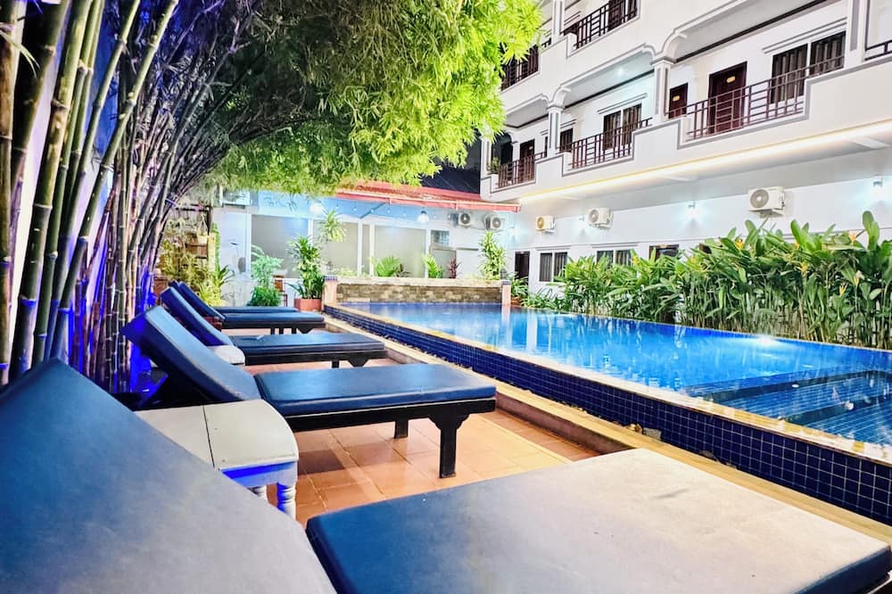 Golden Bakong Boutique
