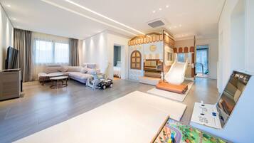 Basic Room, 2 Bedrooms (PINE2) | 1 bedroom, free WiFi