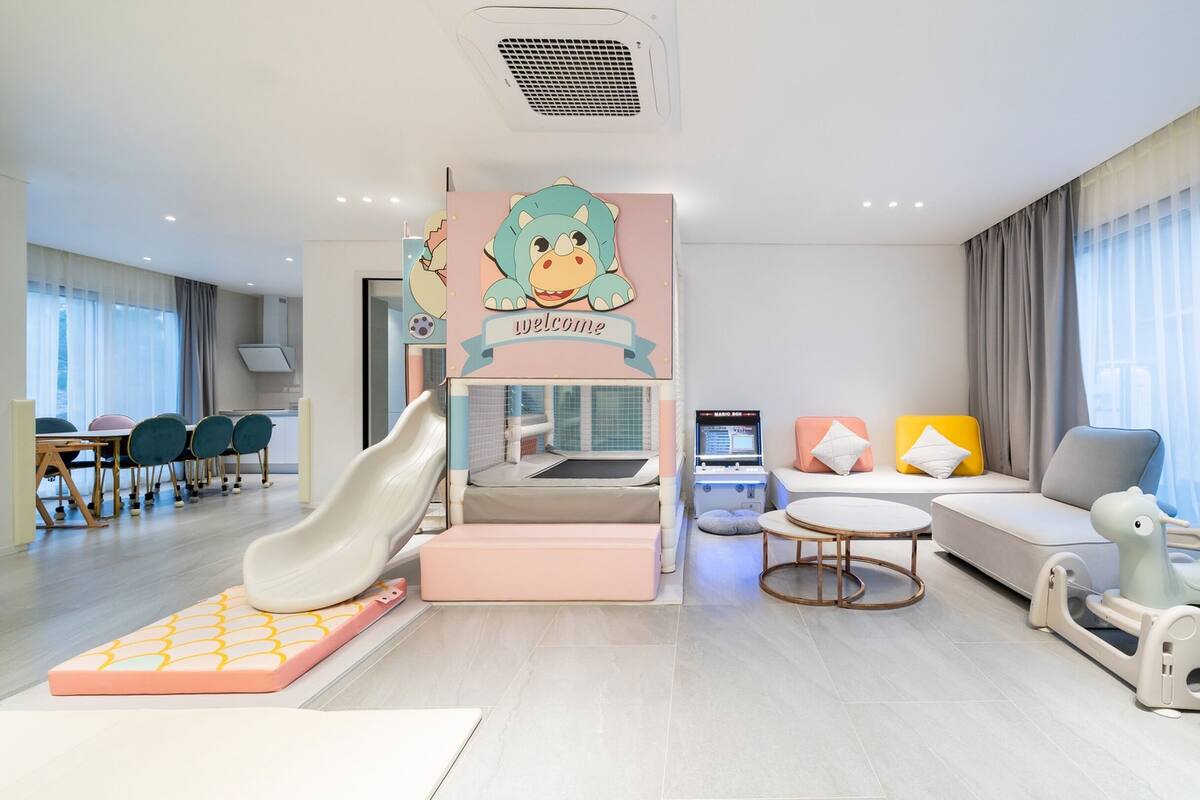 Basic Room, 2 Bedrooms (TREE2) | 1 bedroom, free WiFi