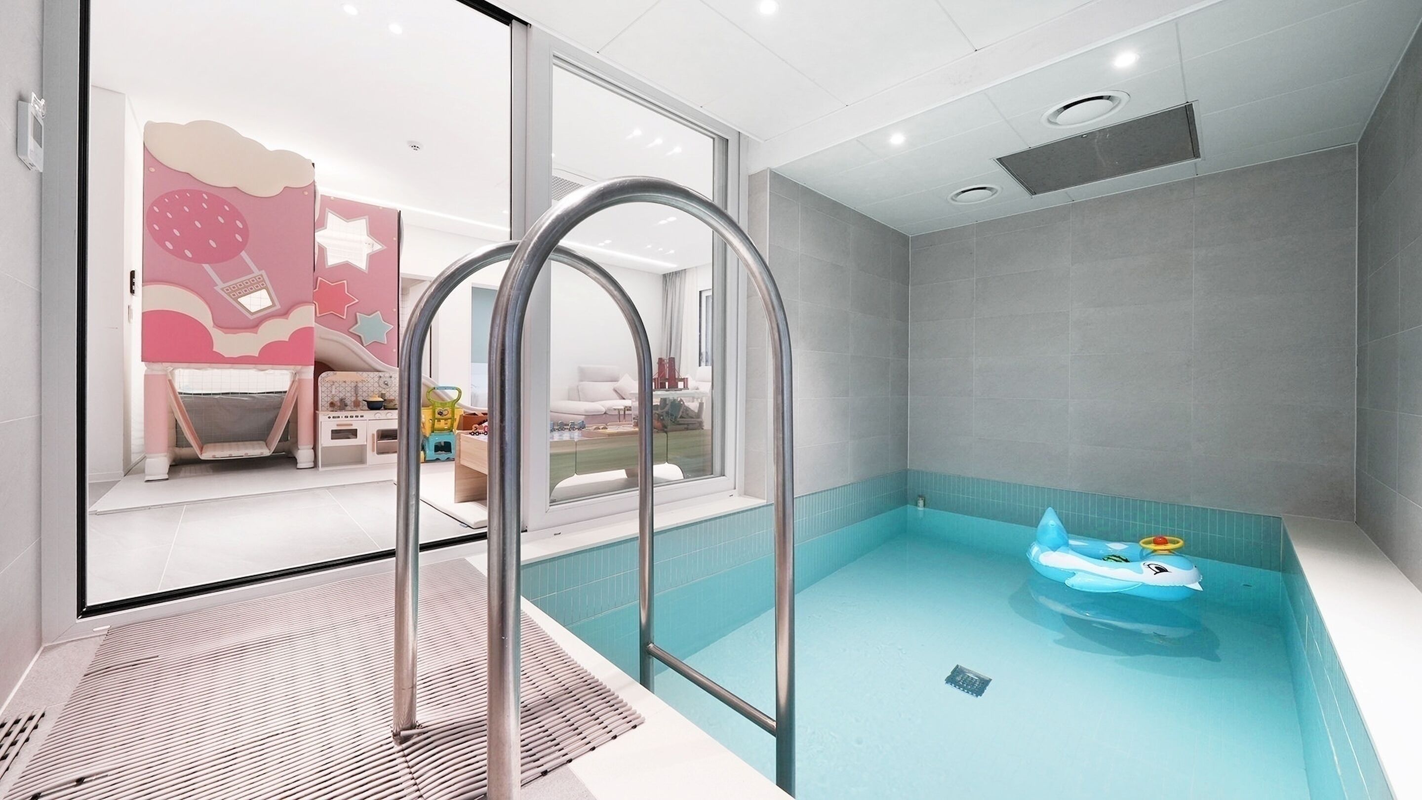 Basic Room, 2 Bedrooms (PINE1) | 1 bedroom, free WiFi