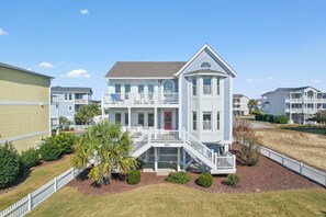 Exterior - "Almost Heaven" Is a 4 Bedroom, 3 Bathroom Home with a Community Pool! (Holden Beach)