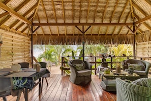 Comfort Apartment | Terrace/patio