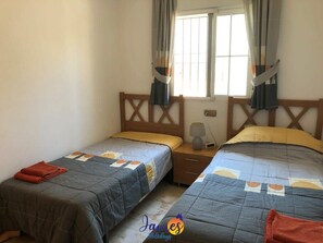 3 Schlafzimmer, Bügeleisen/Bügelbrett, WLAN, Bettwäsche