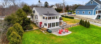 Mothertree Farmhouse | Pets | Fire Pit | Workspace