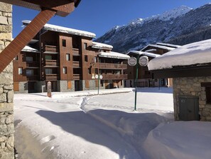 Exterior - Roche Combe 44 - Charming divisible studio with a lovely view. (LES AVANCHERS VALMOREL)