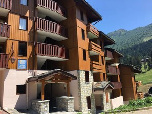 Exterior - Roche Combe 44 - Charming divisible studio with a lovely view. (LES AVANCHERS VALMOREL)