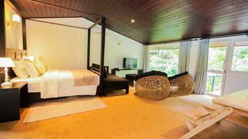 Down comforters, pillowtop beds, minibar, in-room safe