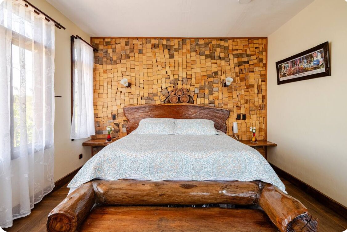 4 bedrooms, WiFi, bed sheets