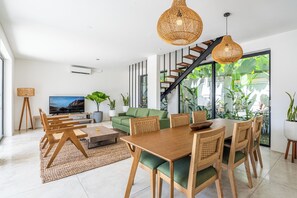 Dining room - Terrace B3 Villa by Betterplace (Canggu)