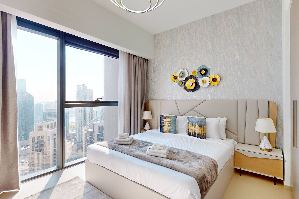 Apartment, 1 Bedroom, Pool Access | 7 bedrooms, bed sheets
