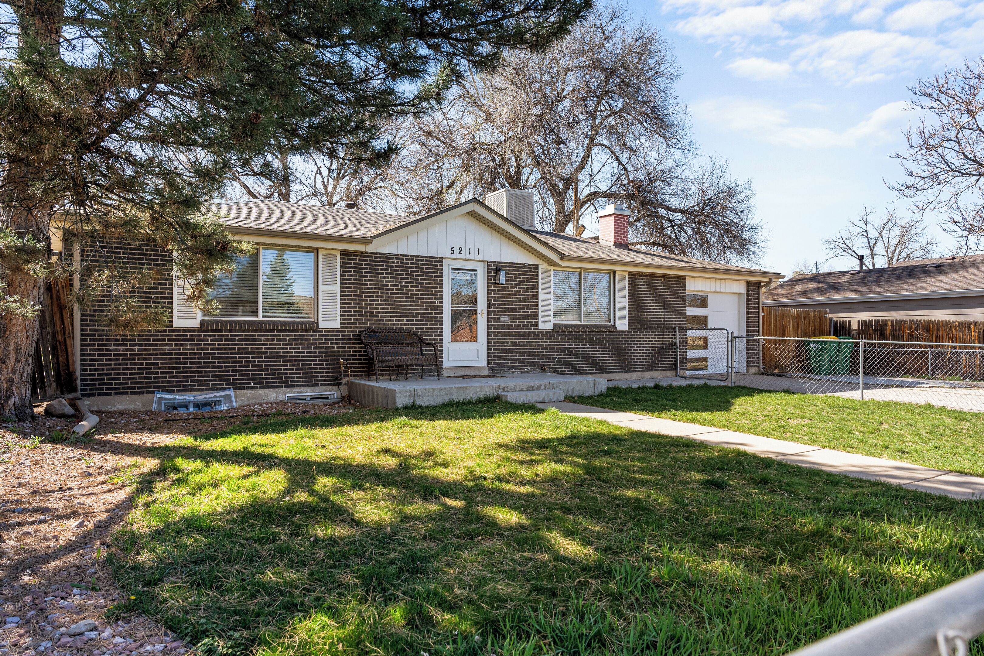 Charming Denver Home: Cozy & Close to Attractions