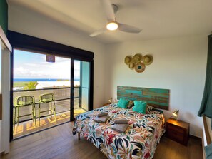 1 habitación, tabla de planchar con plancha, cuna de viaje y internet 