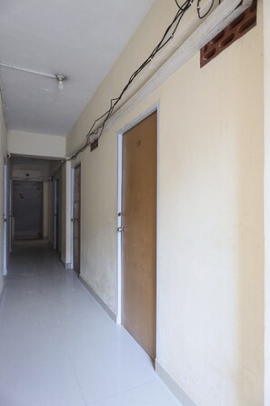 Interior detail - Hotel O Grace Homestay SyariahNearMall Nagoya Hill (Batam)