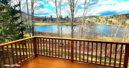 New Luxuary Hunter Ski Resort&Lake Chalet, Hot Tub, Sauna, Fireplace, Mountains