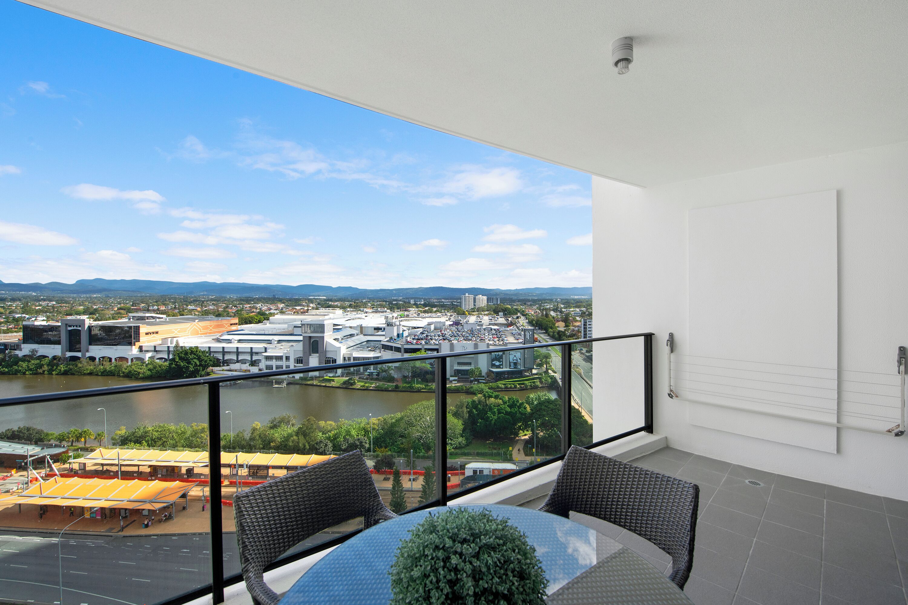 Appartamento, 1 camera da letto | Balcone