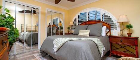 2 habitaciones, tabla de planchar con plancha, cuna de viaje y wifi