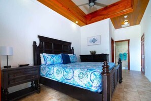 2 bedrooms, iron/ironing board, WiFi, bed sheets - Beautiful 2Bd/2Bth Oceanfront Condo-Onsite Dining (West Bay)