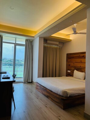 Economy Double Room - Mak Hotel (Bengaluru)