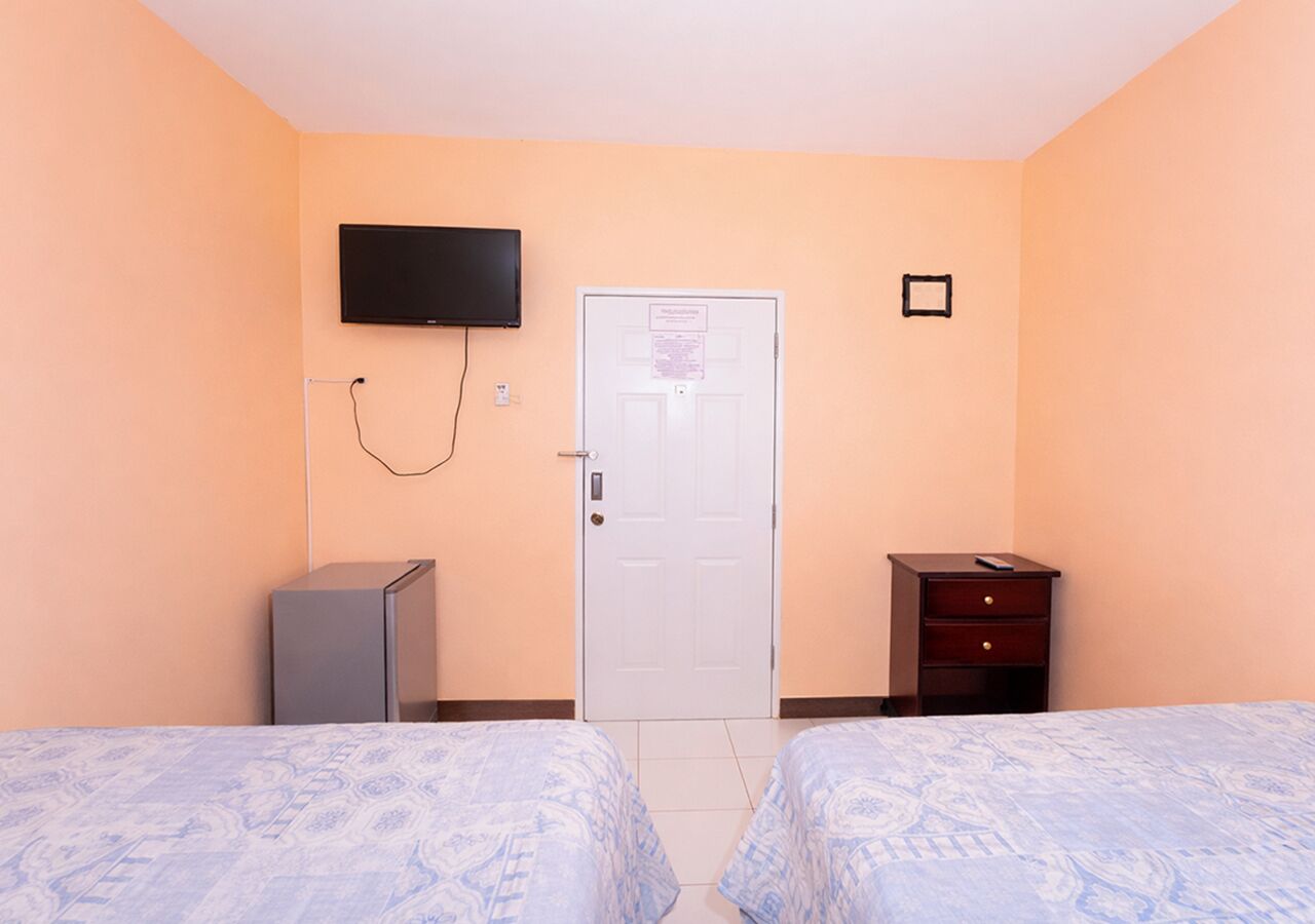 9 bedrooms, iron/ironing board, free WiFi, bed sheets