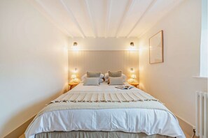 2 chambres, bureau, fer et planche à repasser, Wi-Fi
