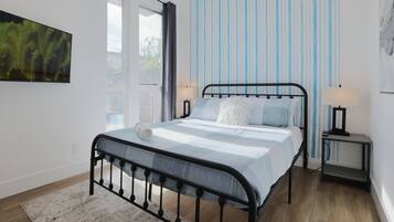 4 bedrooms, iron/ironing board, travel crib, free WiFi