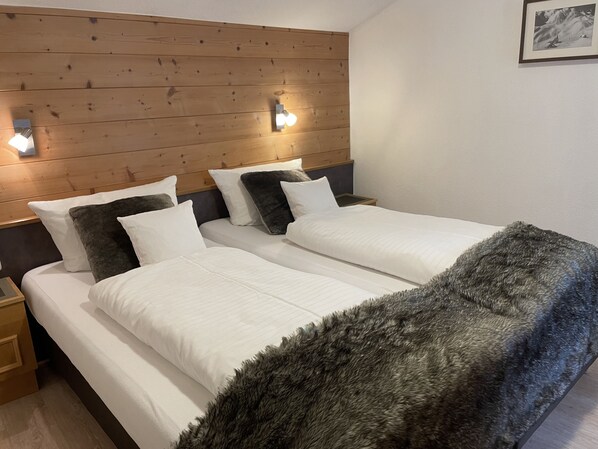 4 bedrooms, in-room safe, free WiFi, bed sheets - Appartement für 8 Personen - St. Anton am Arlberg (Sankt Anton am Arlberg)