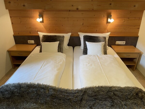 4 bedrooms, in-room safe, free WiFi, bed sheets