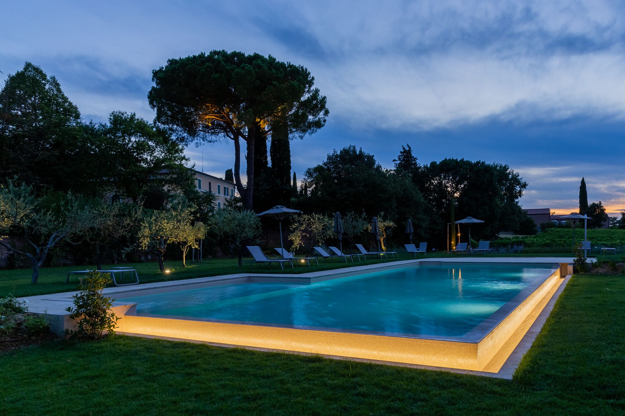 季節限定屋外プール