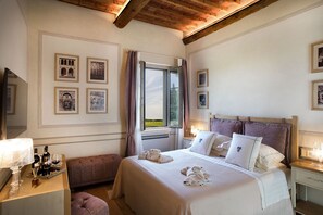 Standard-Doppelzimmer | Hochwertige Bettwaren, Daunenbettdecken, Pillowtop-Betten, Minibar