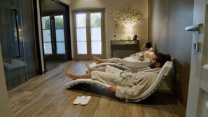 Couples treatment room(s), sauna, steam room, Turkish bath/hammam - Villa Svetoni Wine Resort (Montepulciano)